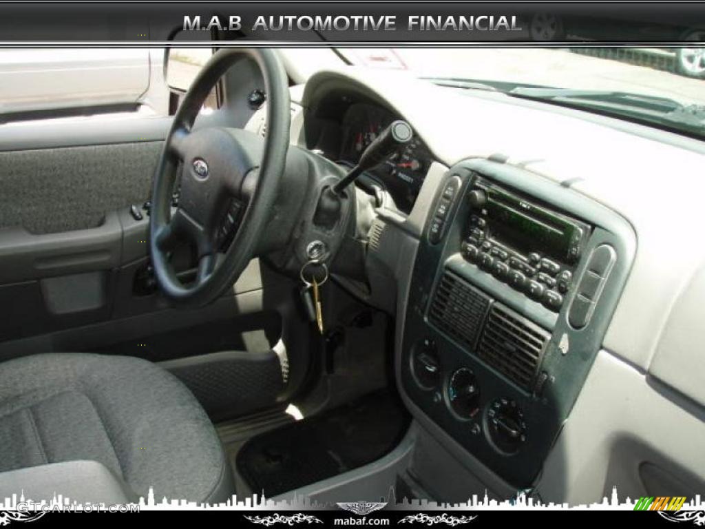 2003 Explorer XLS 4x4 - True Blue Metallic / Graphite Grey photo #14