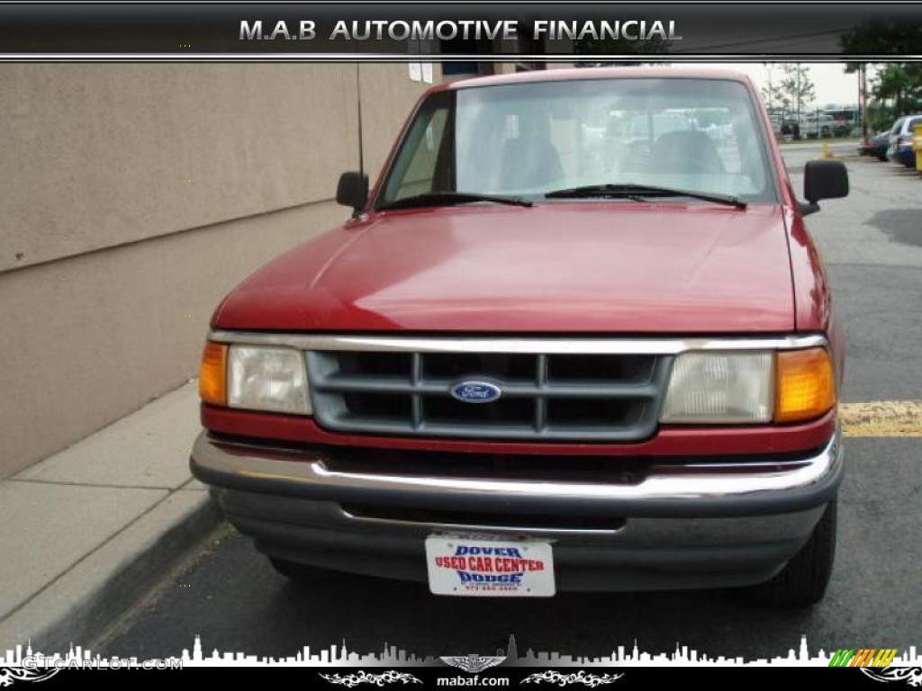 1993 Ranger XLT Extended Cab - Electric Red Metallic / Grey photo #1