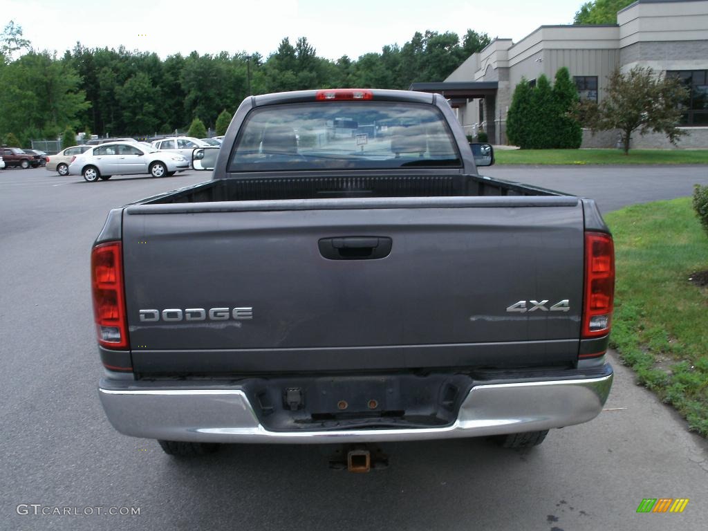 2004 Ram 1500 ST Regular Cab 4x4 - Graphite Metallic / Dark Slate Gray photo #5