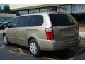 2006 Sunset Gold Kia Sedona LX  photo #12