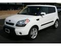 2010 Clear White Kia Soul Sport  photo #1