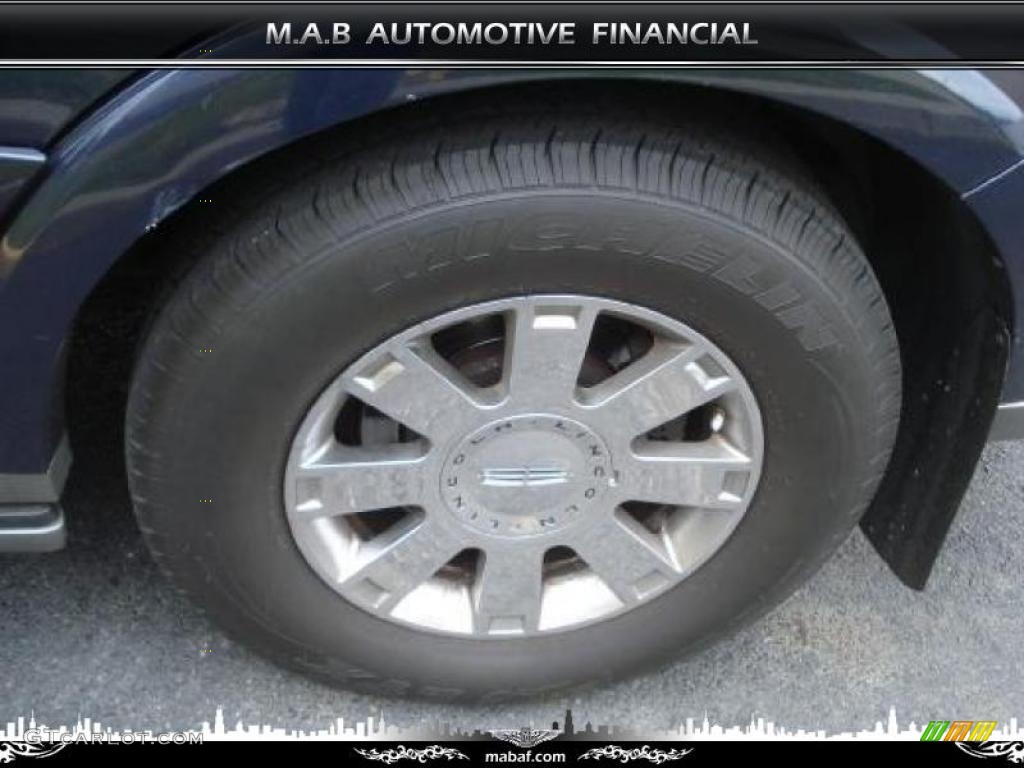 2004 Navigator Luxury 4x4 - True Blue Metallic / Dove Grey photo #18