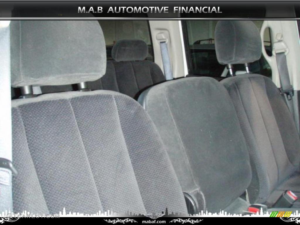 2004 Ram 1500 SLT Quad Cab 4x4 - Bright White / Dark Slate Gray photo #11