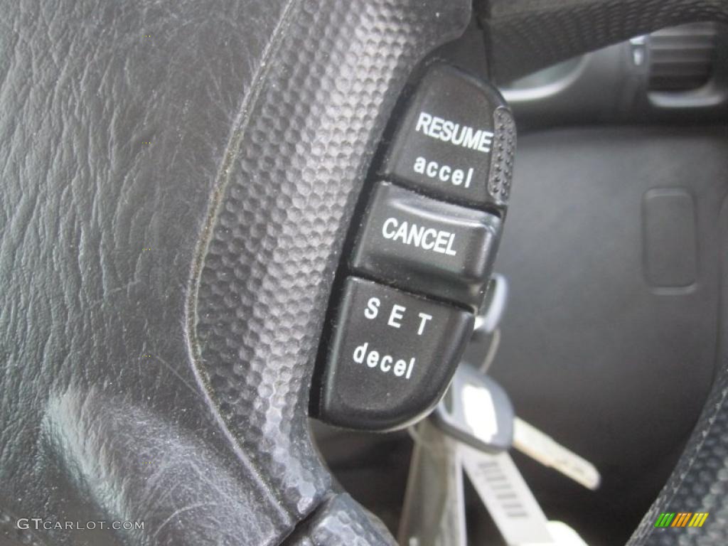 2002 CR-V LX 4WD - Satin Silver Metallic / Black photo #13
