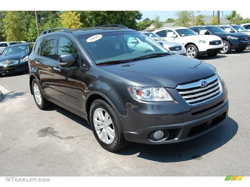 Diamond Gray Metallic Subaru Tribeca