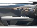 Black - E 350 Sedan Photo No. 7