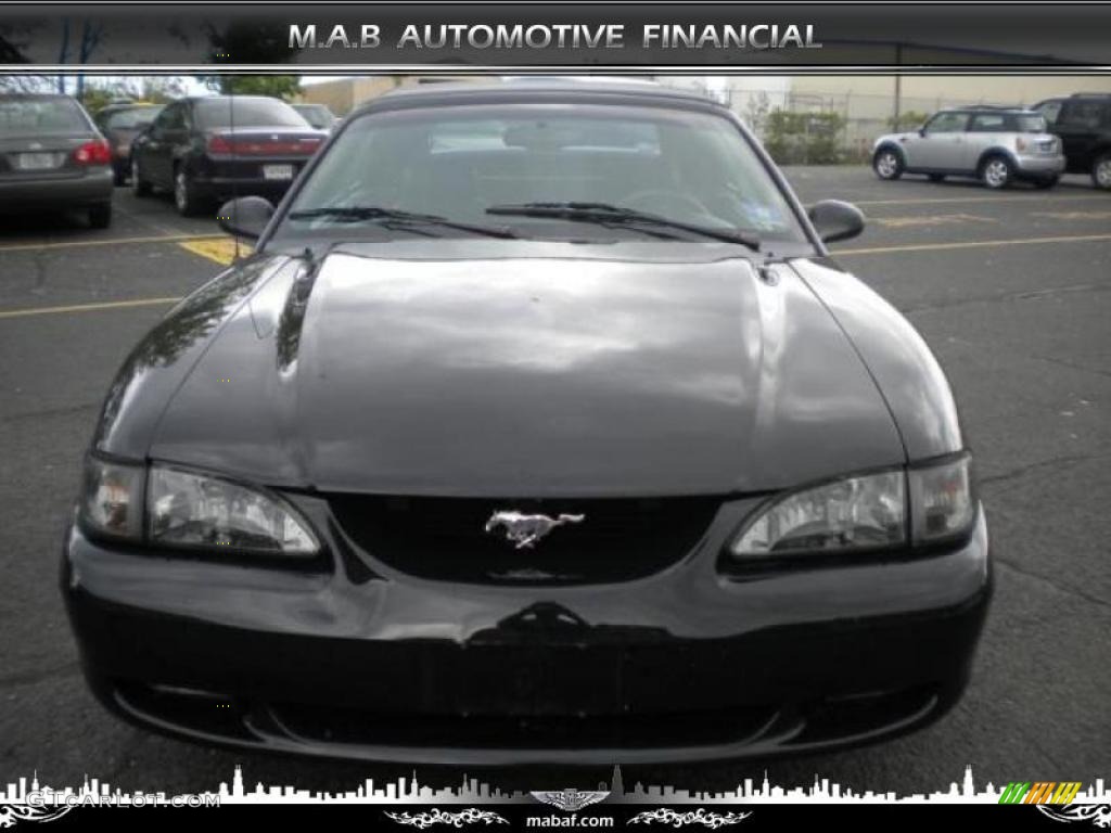 1995 Mustang GT Convertible - Black / Black photo #5