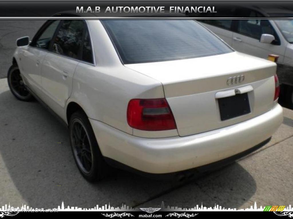 1998 A4 2.8 quattro Sedan - Casablanca White / Onyx Black photo #3