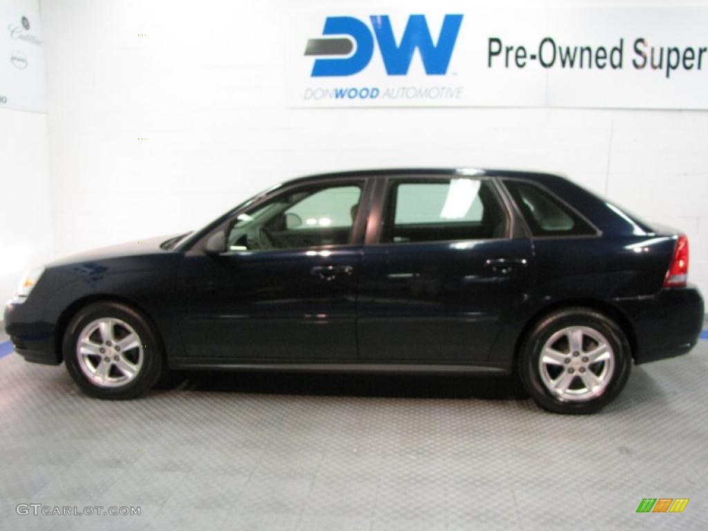 2005 Malibu Maxx LS Wagon - Dark Blue Metallic / Gray photo #5