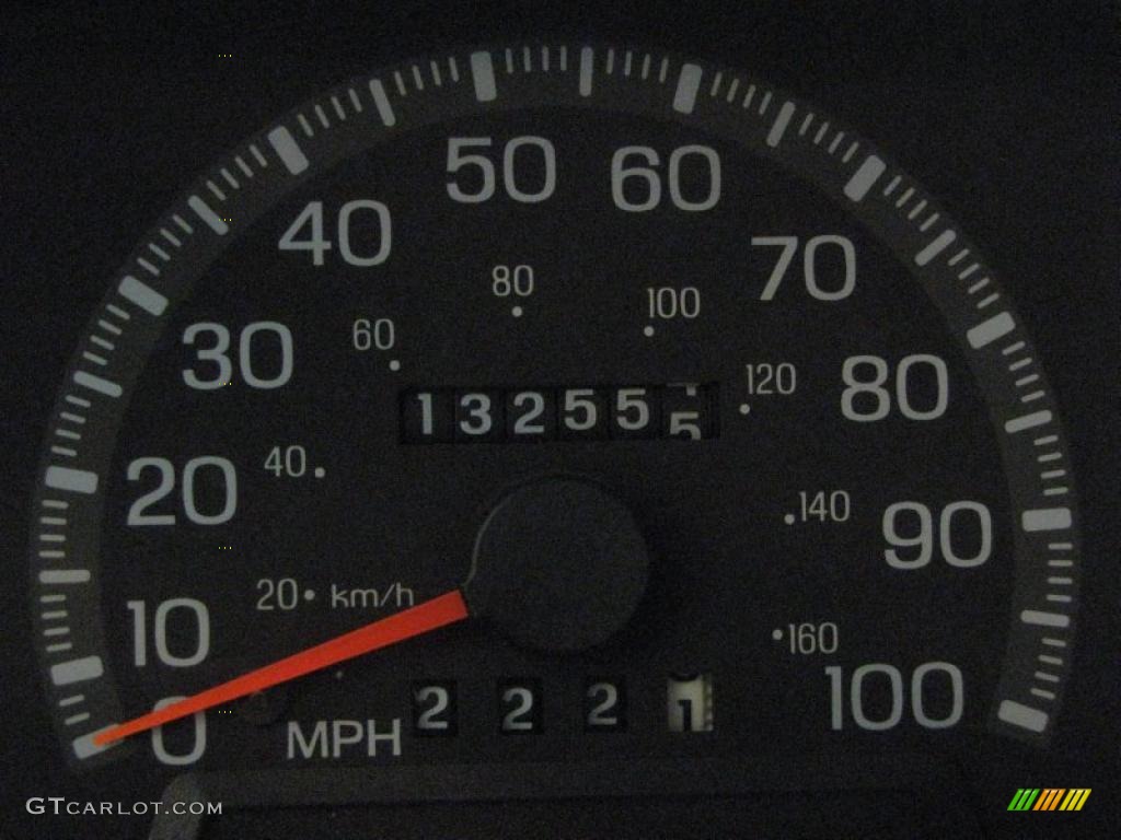 1998 F150 XL SuperCab 4x4 - Bright Red / Medium Graphite photo #23