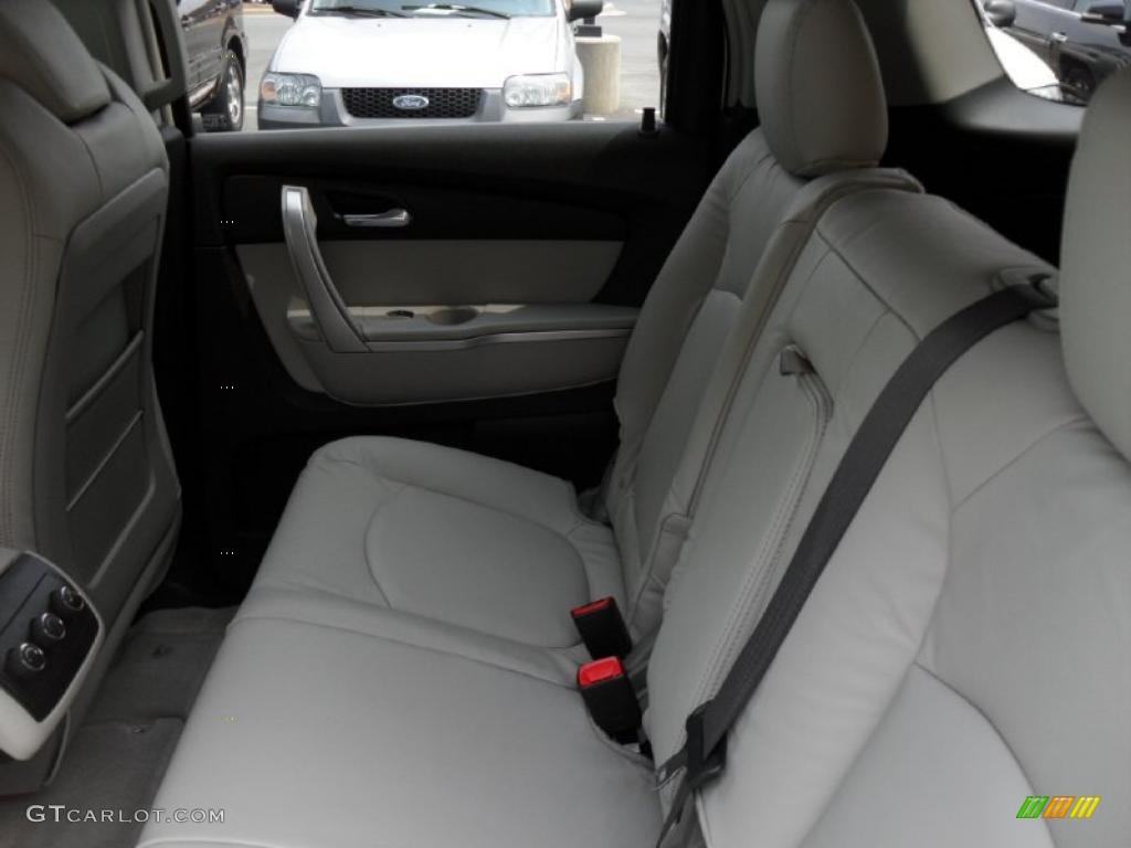 2008 Acadia SLT - Summit White / Light Titanium photo #13