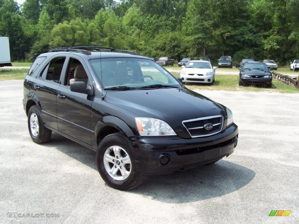 2005 Sorento LX 4WD - Ebony Black / Beige photo #3