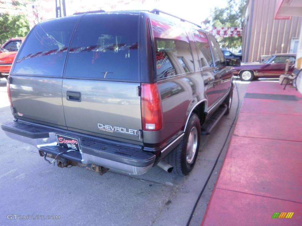 1999 Tahoe LT 4x4 - Medium Charcoal Gray Metallic / Gray photo #28