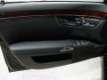 Black - S 550 4Matic Sedan Photo No. 7