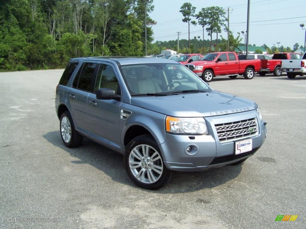 2009 LR2 HSE - Izmir Blue Metallic / Almond photo #3