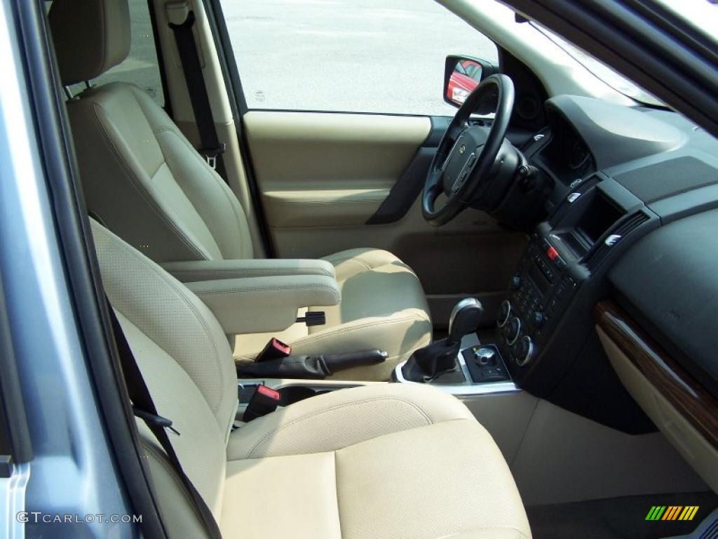 2009 LR2 HSE - Izmir Blue Metallic / Almond photo #16