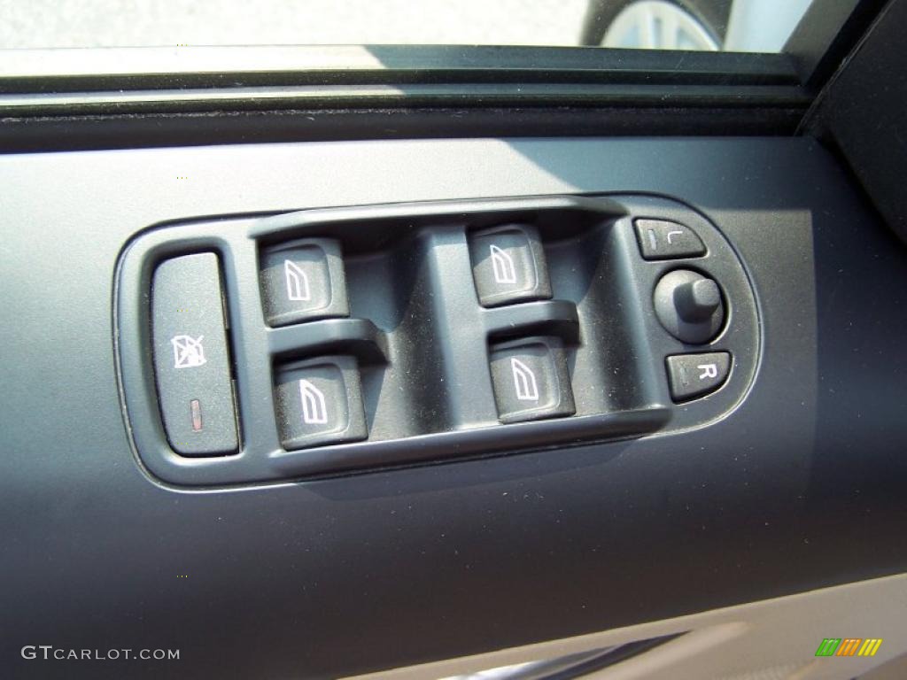 2009 LR2 HSE - Izmir Blue Metallic / Almond photo #21