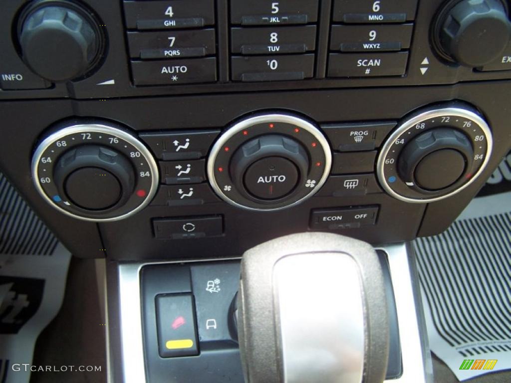 2009 LR2 HSE - Izmir Blue Metallic / Almond photo #24