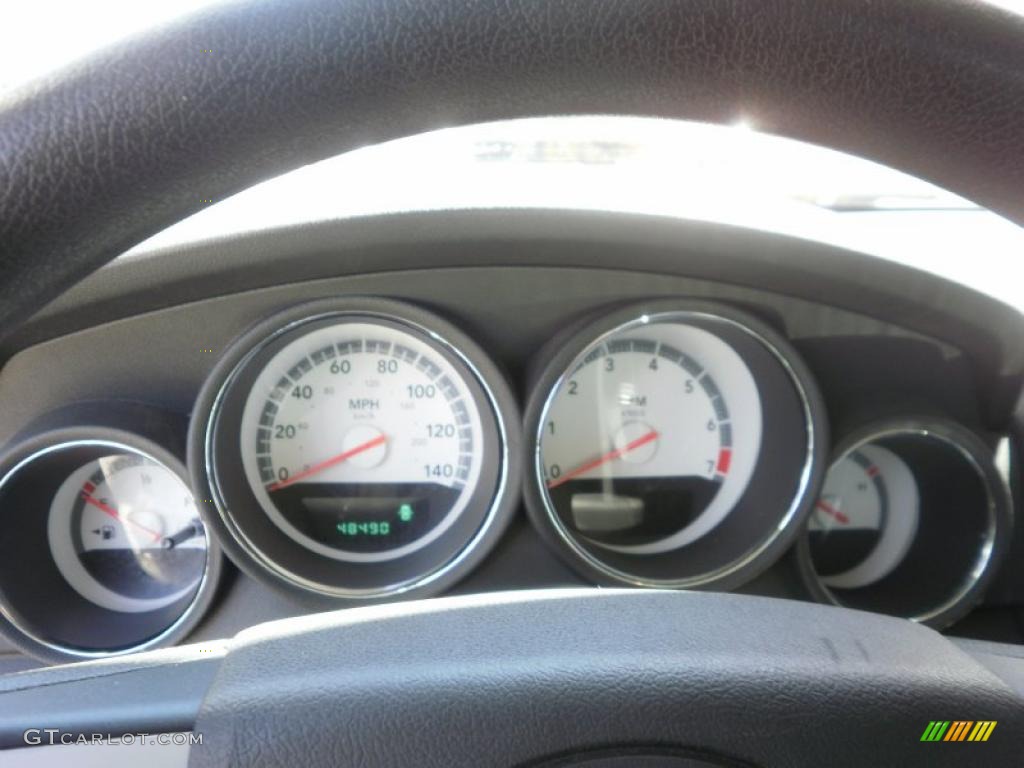 2009 Charger SE - Stone White / Dark Slate Gray/Light Slate Gray photo #9