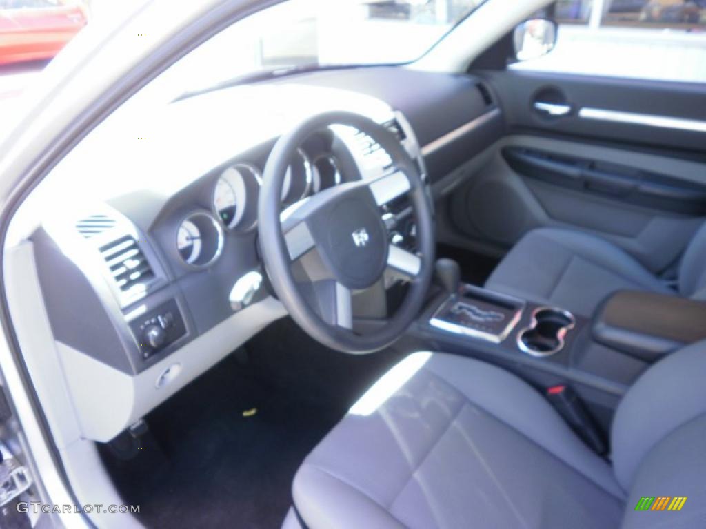 2009 Charger SE - Stone White / Dark Slate Gray/Light Slate Gray photo #28