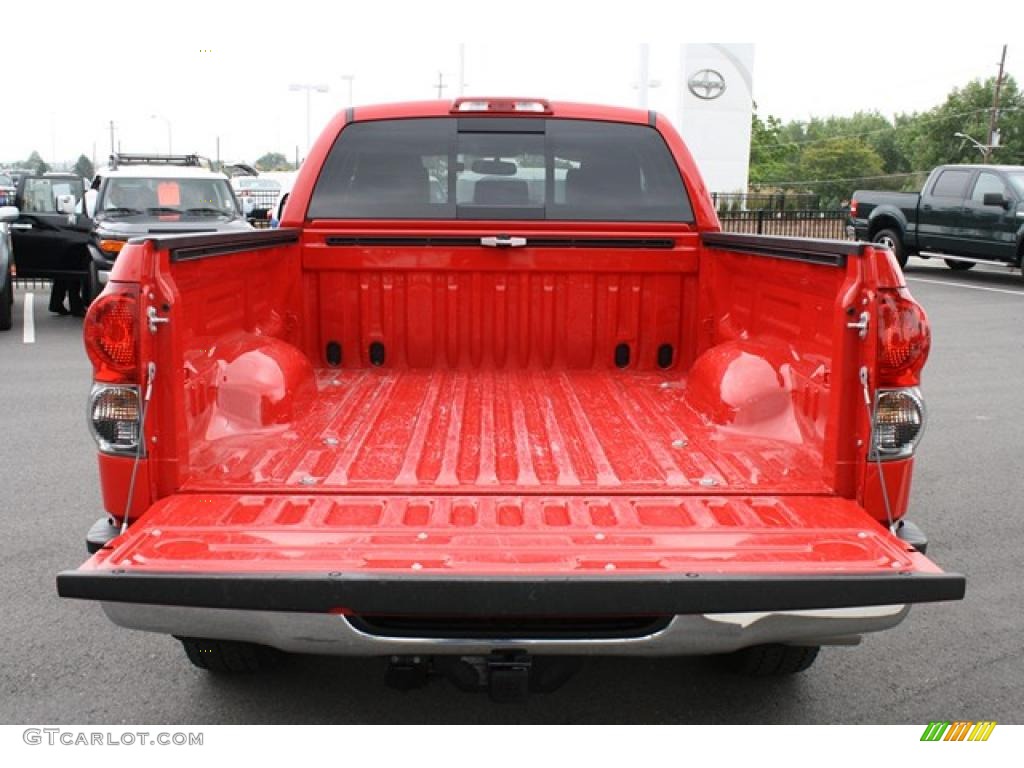 2007 Tundra SR5 TRD Double Cab 4x4 - Radiant Red / Graphite Gray photo #28