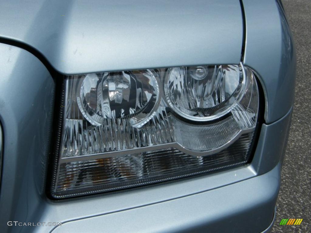 2006 300 Touring - Butane Blue Pearlcoat / Dark Slate Gray/Light Graystone photo #9