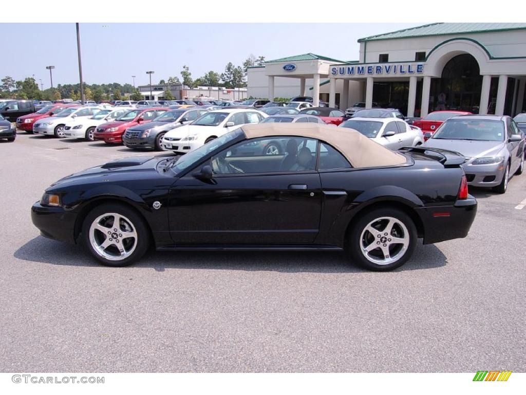 2004 Mustang GT Convertible - Black / Medium Parchment photo #2