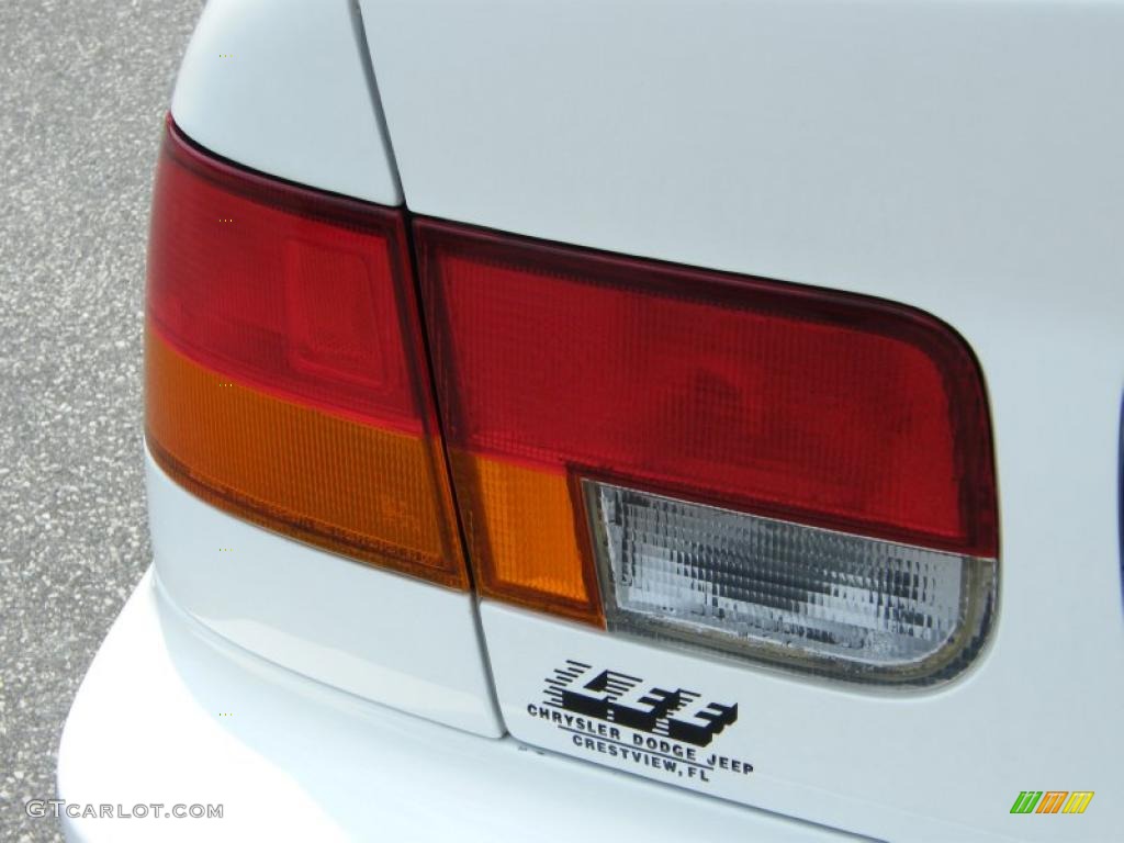 1998 Civic DX Coupe - Taffeta White / Gray photo #10
