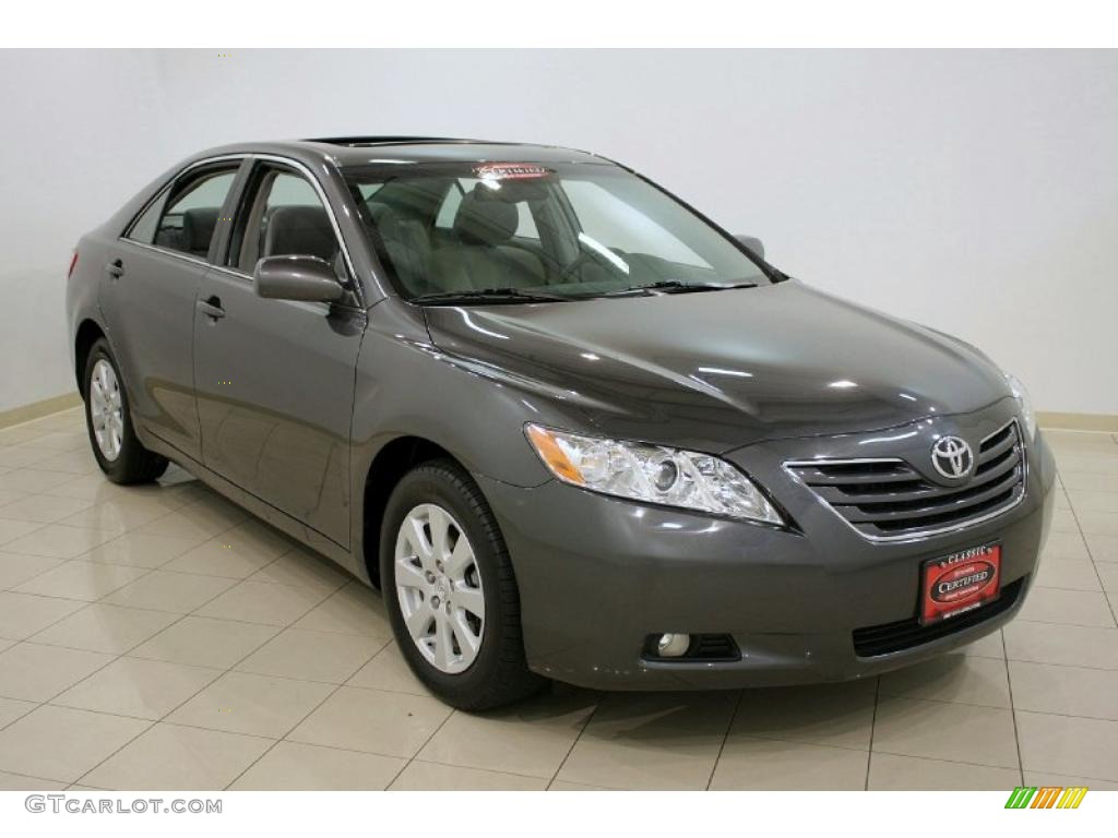 2008 Camry XLE - Magnetic Gray Metallic / Ash photo #1