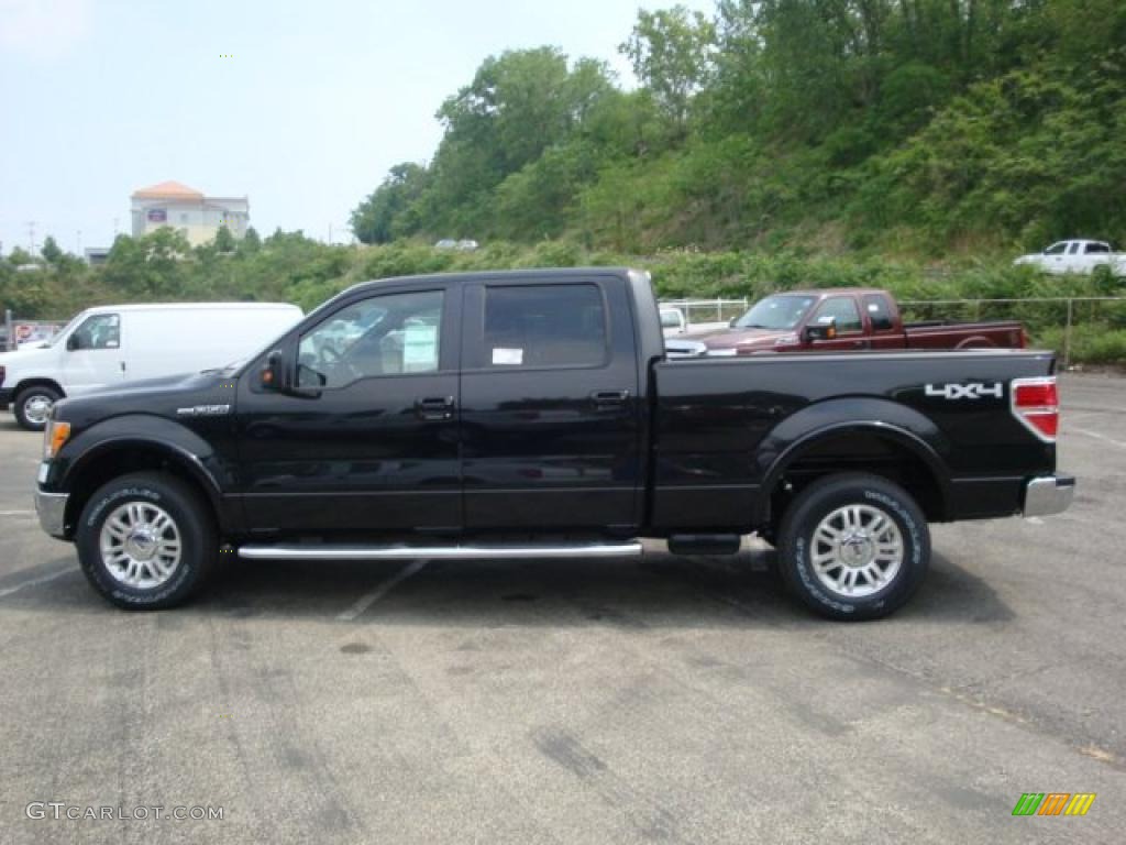 2010 F150 Lariat SuperCrew 4x4 - Tuxedo Black / Black photo #6