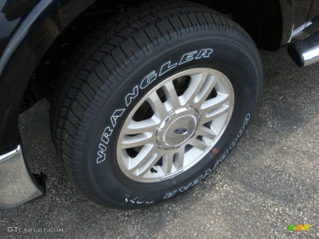 2010 F150 Lariat SuperCrew 4x4 - Tuxedo Black / Black photo #12