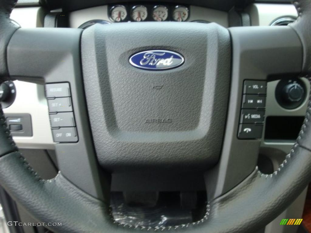 2010 F150 Lariat SuperCrew 4x4 - Ingot Silver Metallic / Black photo #18