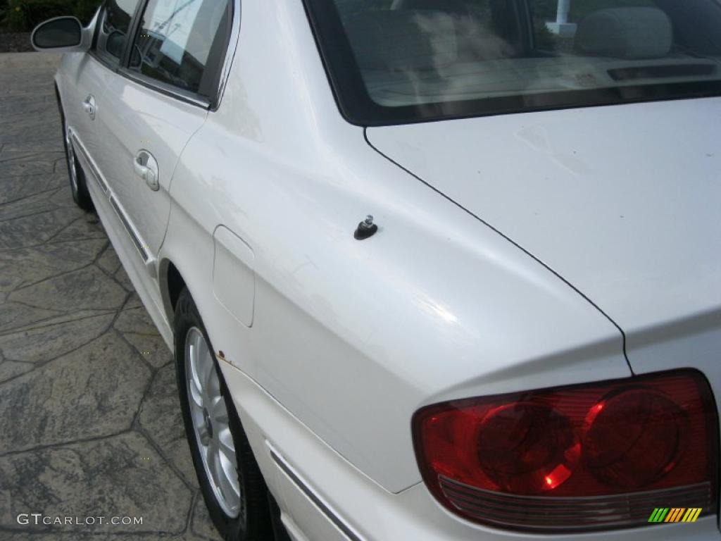 2003 Sonata GLS V6 - Noble White / Beige photo #7