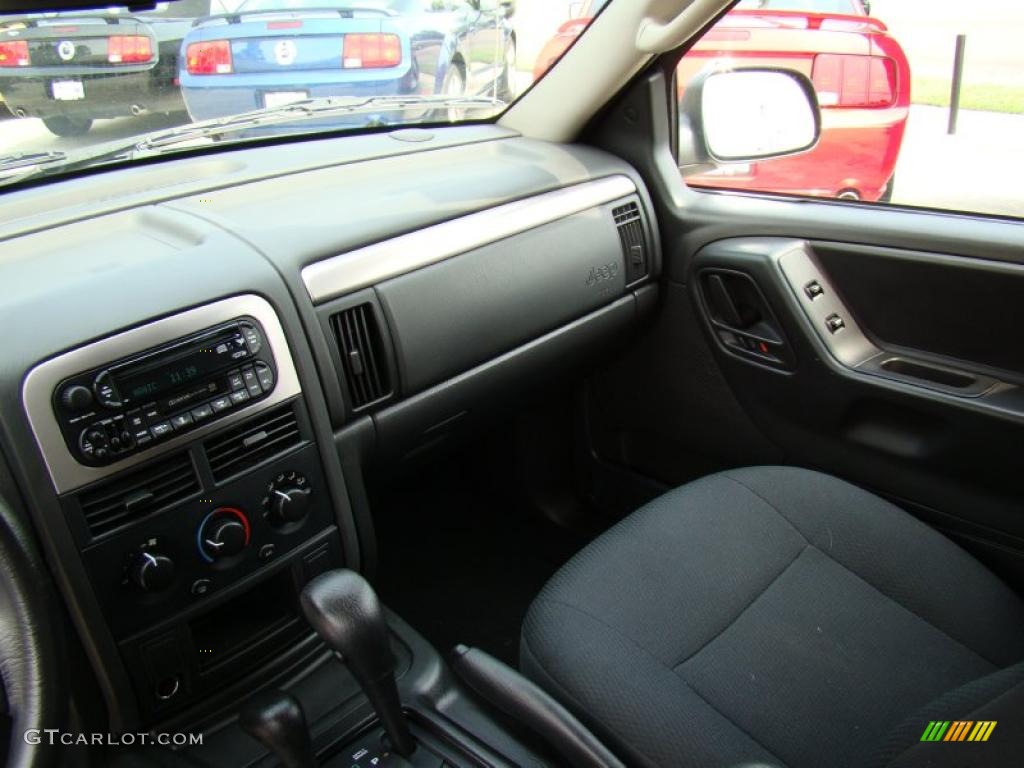 2003 Grand Cherokee Laredo 4x4 - Graphite Metallic / Dark Slate Gray photo #22