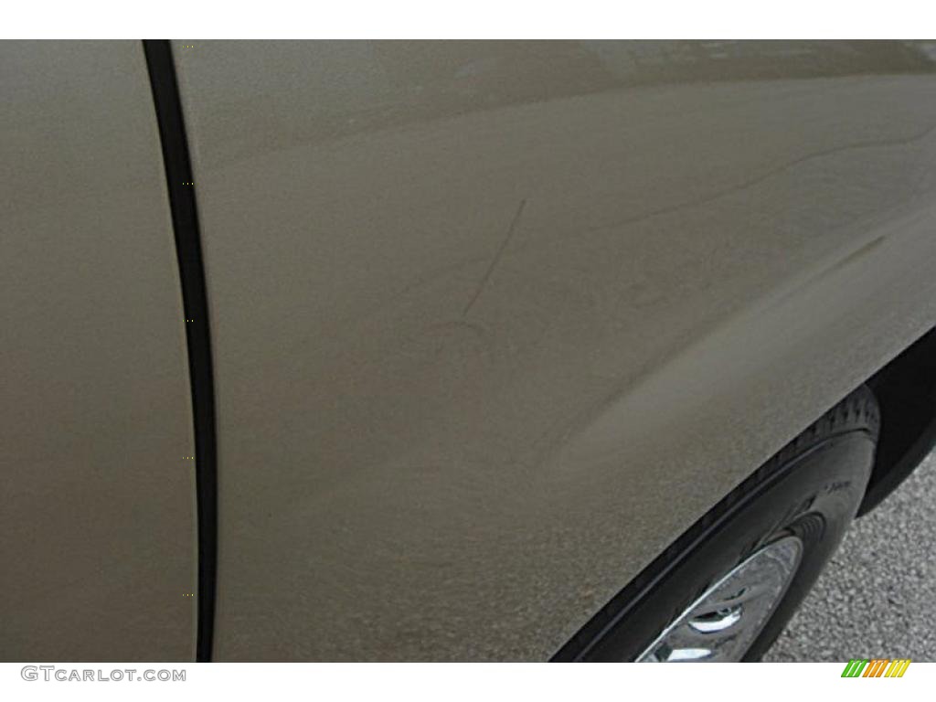 2007 Sierra 1500 Classic SL Regular Cab - Sand Beige Metallic / Very Dark Cashmere/Light Cashmere photo #14
