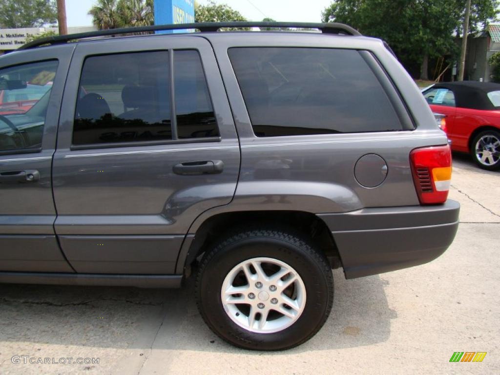 2003 Grand Cherokee Laredo 4x4 - Graphite Metallic / Dark Slate Gray photo #38