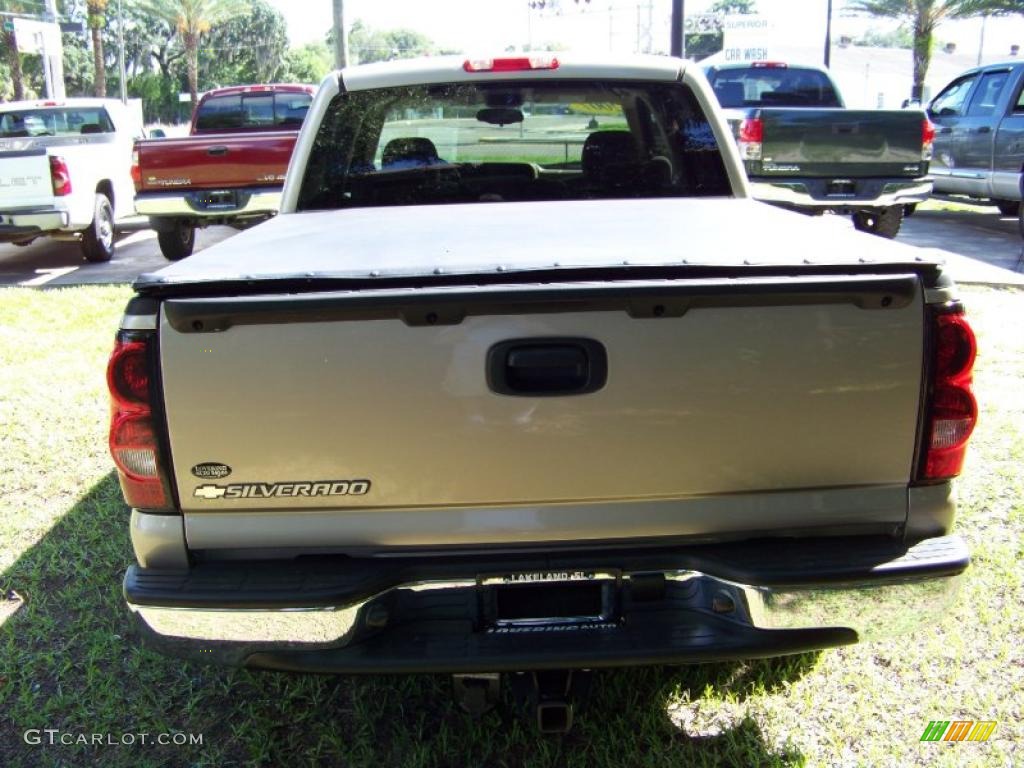 2007 Silverado 1500 Classic LS Crew Cab - Sandstone Metallic / Tan photo #6