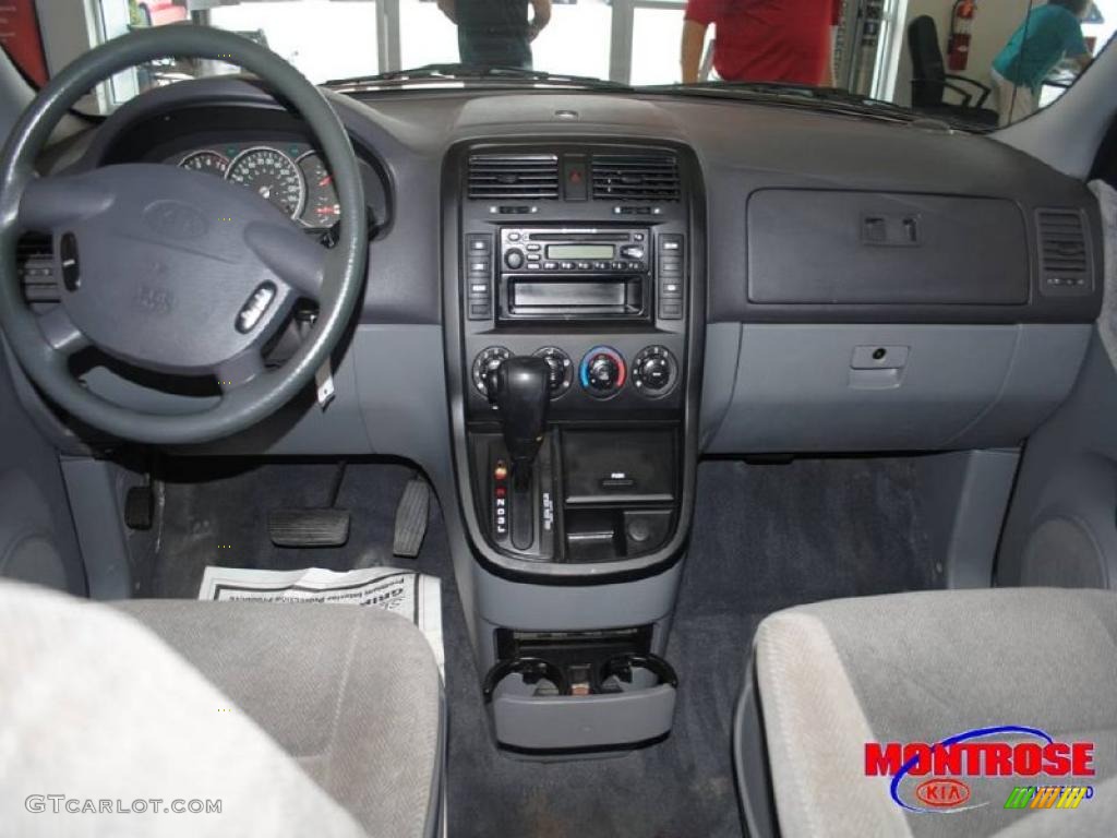 2002 Sedona LX - Misty Blue / Gray photo #12