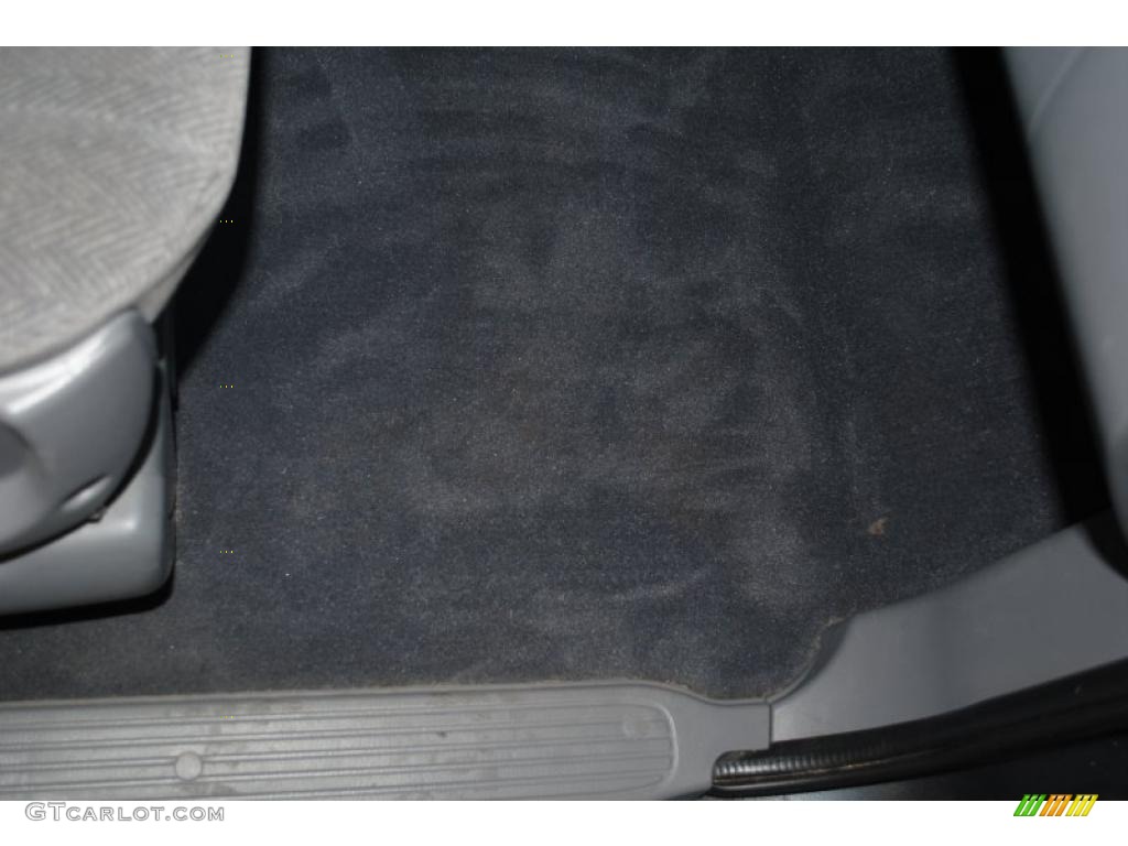 2002 Sedona LX - Misty Blue / Gray photo #49