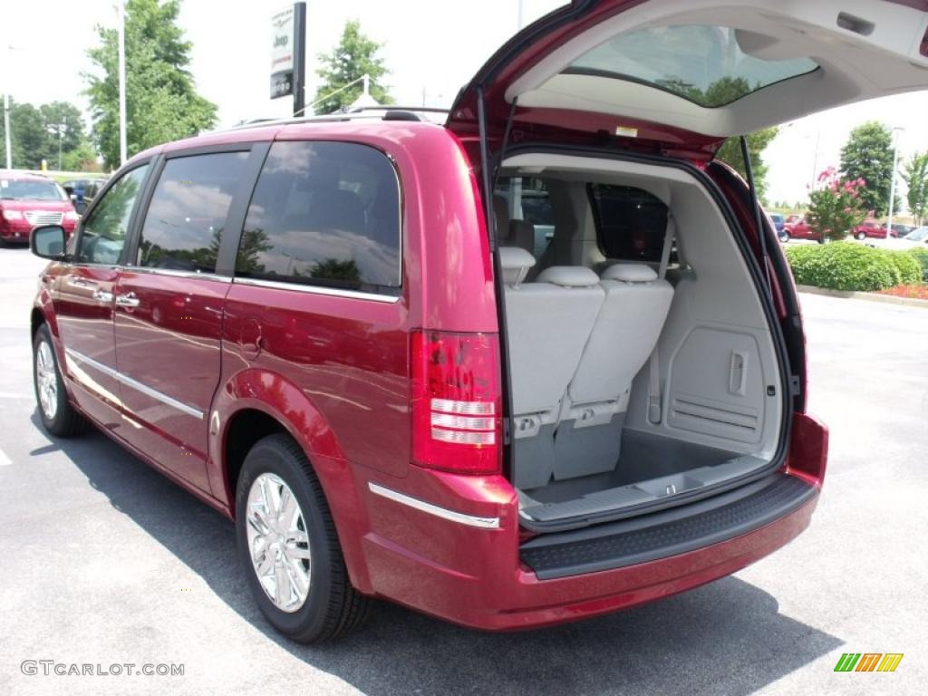 2010 Town & Country Limited - Deep Cherry Red Crystal Pearl / Medium Slate Gray/Light Shale photo #8