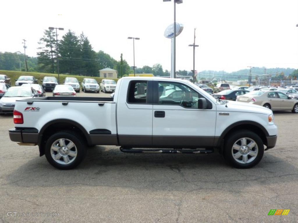 2006 F150 FX4 SuperCab 4x4 - Oxford White / Medium/Dark Flint photo #5