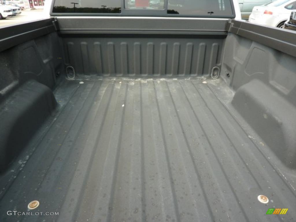 2006 F150 FX4 SuperCab 4x4 - Oxford White / Medium/Dark Flint photo #15