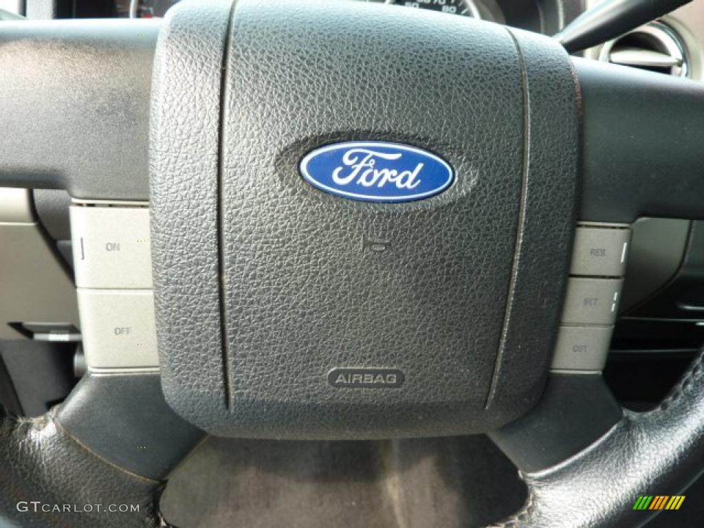 2006 F150 FX4 SuperCab 4x4 - Oxford White / Medium/Dark Flint photo #19