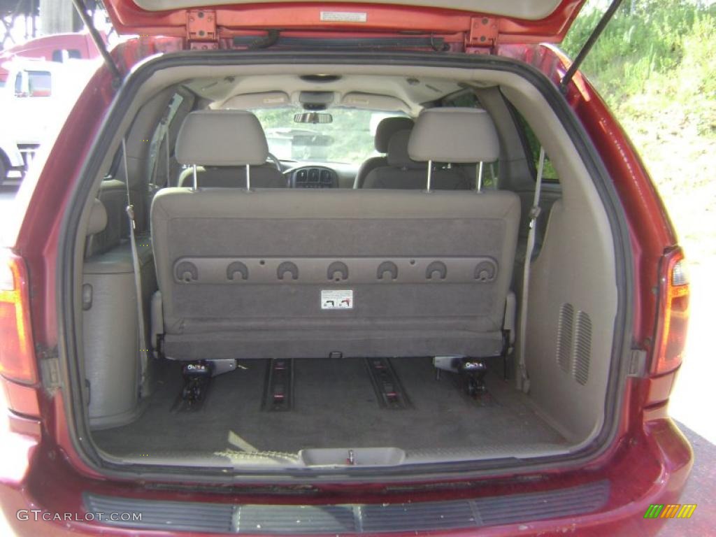 2002 Grand Caravan Sport - Inferno Red Pearl / Taupe photo #13