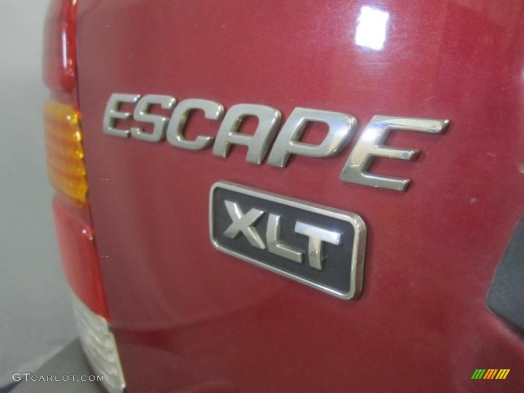 2004 Escape XLT V6 4WD - Redfire Metallic / Medium/Dark Flint photo #5