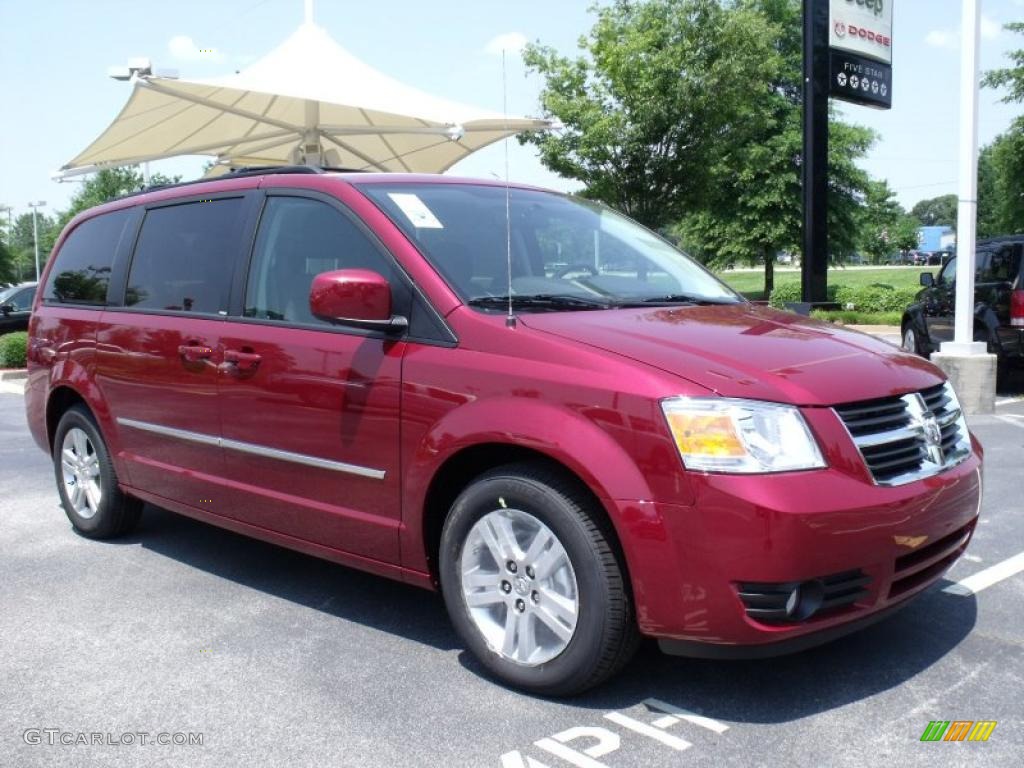 2010 Grand Caravan SXT Crew - Deep Cherry Red Crystal Pearl / Dark Slate Gray/Light Shale photo #4