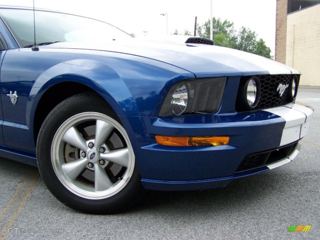 2009 Mustang GT Premium Convertible - Vista Blue Metallic / Dark Charcoal photo #4