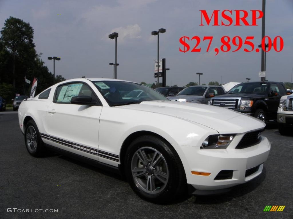 Performance White Ford Mustang
