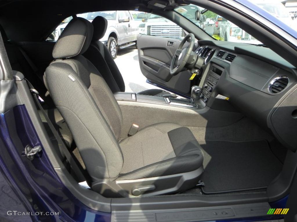 2011 Mustang V6 Convertible - Kona Blue Metallic / Charcoal Black photo #12