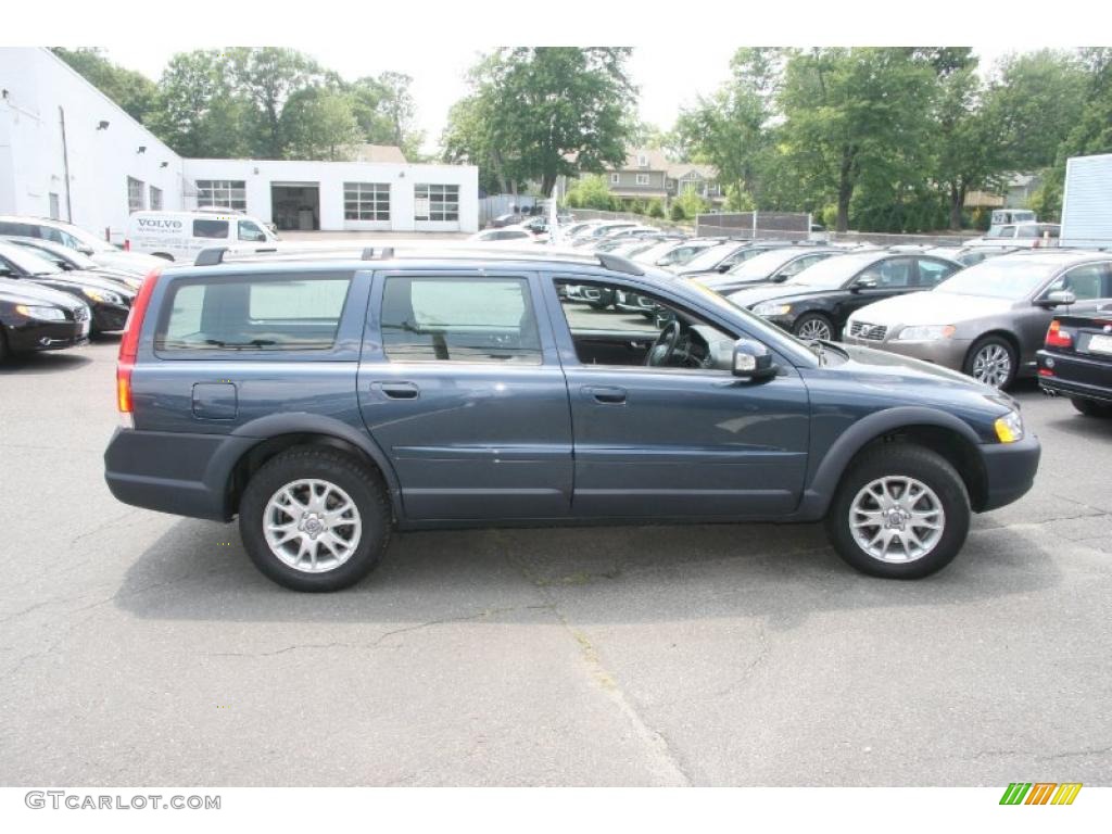 2007 XC70 AWD Cross Country - Barents Blue Metallic / Graphite photo #2